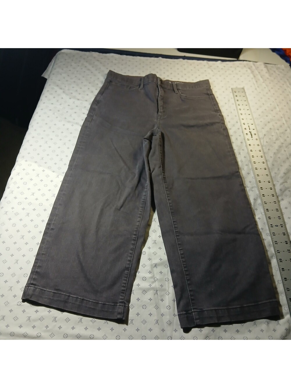 Eddie Bauer Curvy High Rise Wide Leg Crop Jeans Gray Size 14